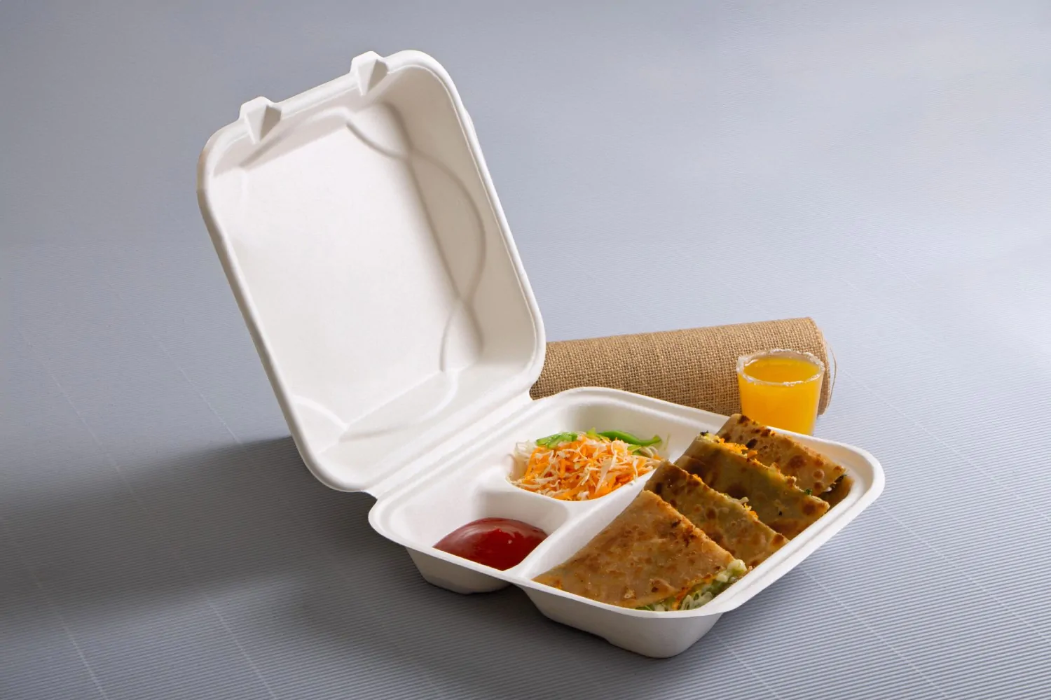 3 Compartments 9" Sugarcane Bagasse Takeout Box with Hinged Lid container - Sugarwares